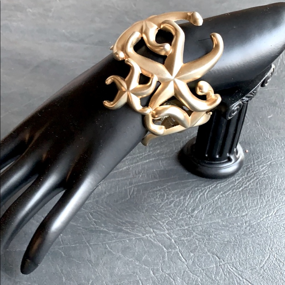 Vintage Gold tone cuff